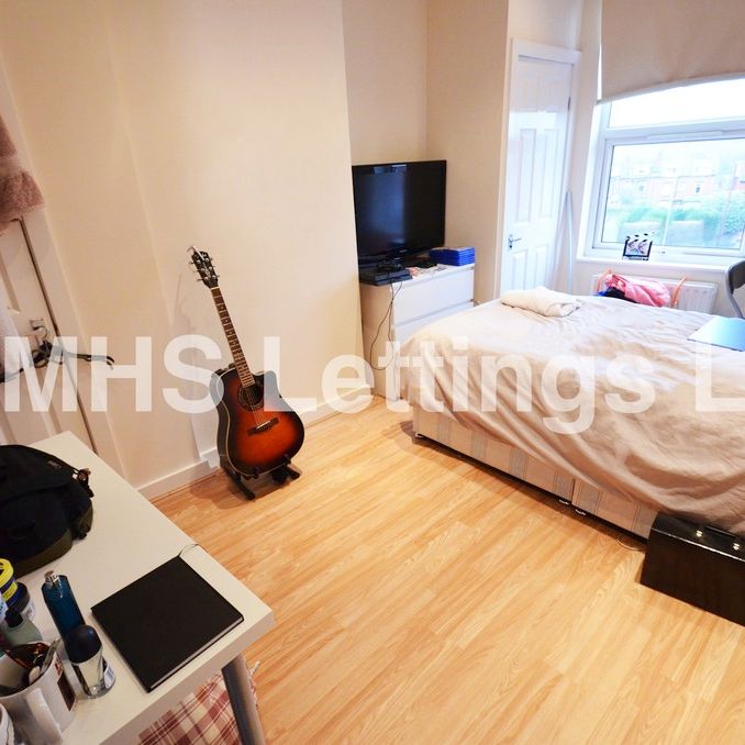 2 Knowle Terrace, Leeds, LS4 2PA - Photo 1