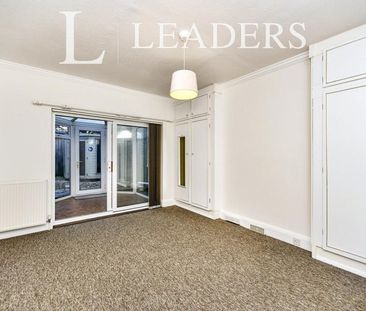 1 bedroom apartment to rent 47 Lawrence Road, Hove, BN3 - Photo 3