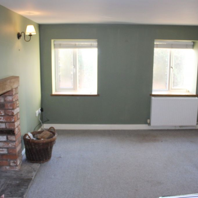 2 bed Cottage - To Let - Photo 1