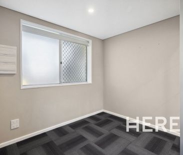 1/210 Swan Street, Yokine WA 6060 - Photo 1