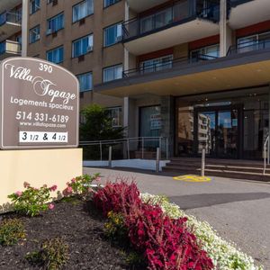 Renovated 2-Bedroom Apartment - Available Now - 390 Boul. Côte-Vertu, Montréal - Photo 3