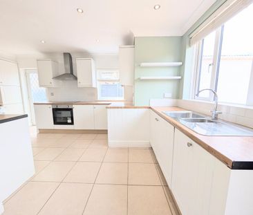 2 bedroom bungalow to rent - Photo 6
