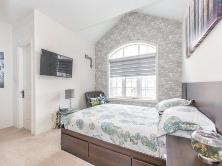 For Lease - 36 Haverstock Crescent, Brampton, Ontario - Photo 2