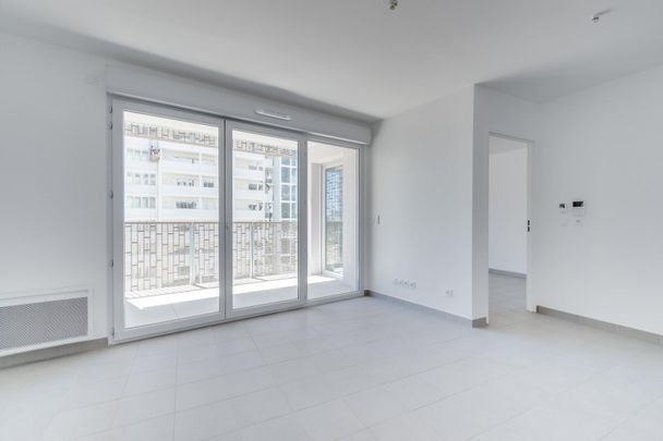 location Appartement T2 DE 39.73m² À NICE - Photo 1