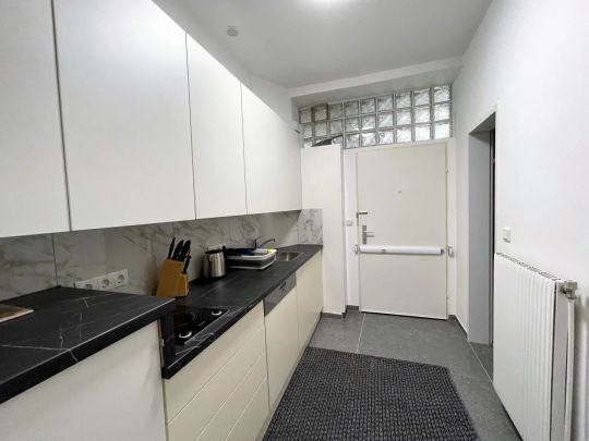 Furnished apartment on short-term * ALL-IN RENT * ab Mitte März 2026! - Photo 1