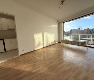 Charmante en recent gerenoveerde studio met slaaphoek en terras. - Photo 6