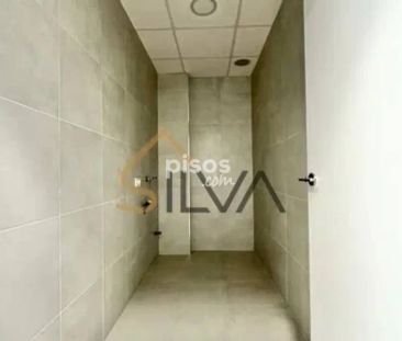 Piso en alquiler en Calle de Santiago - Foto 2