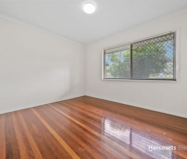 Neat, Tidy & Ready to Move In - Photo 2