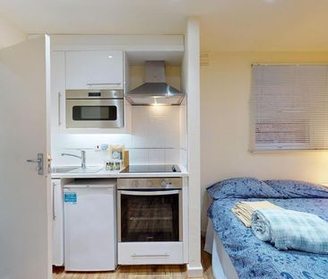 Studio to rent - Photo 5