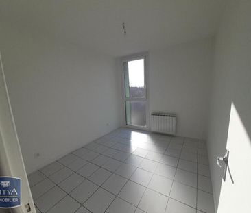 Location Appartement 4 pièces 66m² MARIGNANE 13700 - Photo 4