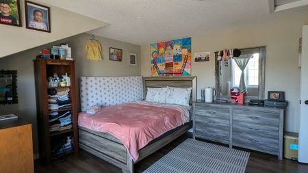 For Lease - 220 Westmeadow Drive, Kitchener, Ontario - Photo 4