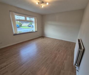 15 Rathgill Park, Bangor, BT19 7TG - Photo 4