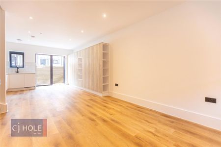 3 bedroom terraced house to rent - Photo 2