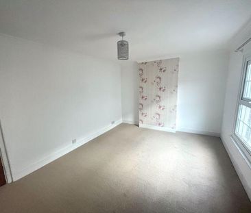 2 bedroom cottage to rent - Photo 1