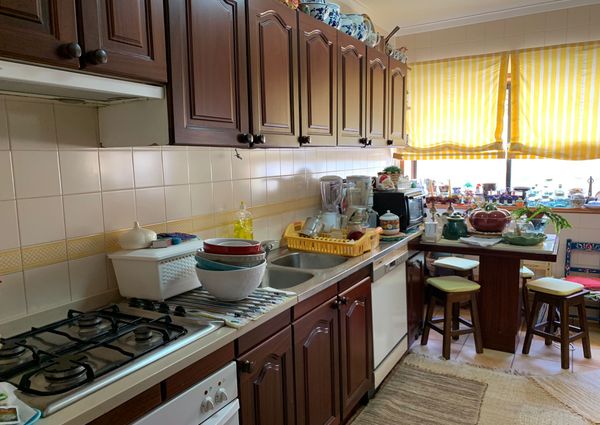 Apartamento T2 Mobilado na Praia da Barra.