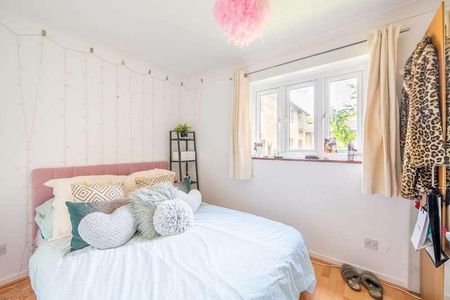 Hillbury Road, Heaver Estate, SW17 - Photo 5