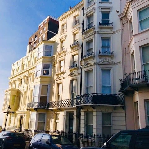 Cavendish Place, Brighton - Photo 1