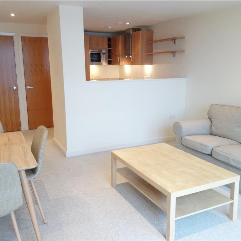 Beckhampton Street - Photo 1