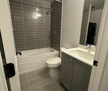 For Lease - 2343 Khalsa Gate Unit# 435, Oakville, Ontario - Photo 4