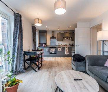 2683L Muirhouse Crescent, Edinburgh, EH4 4QF - Photo 3