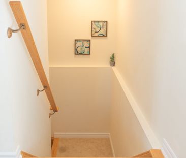 For Lease - 470 Beresford Path Unit# 10, Oshawa, Ontario - Photo 2