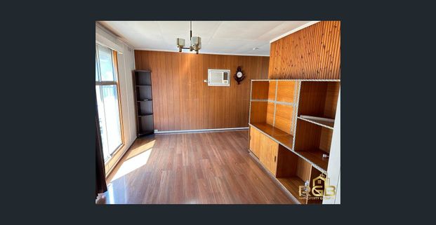 Comfortable 3-Bedroom Generous House rental in Hillcrest. - Photo 1