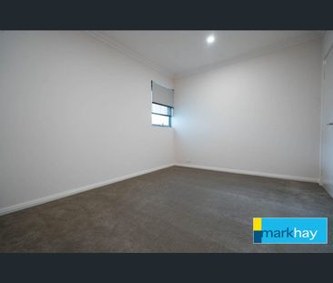 80 Limestone Street, Jindalee, WA 6036 - Photo 5