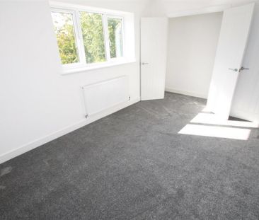 3 bedroom House To Let - Photo 4