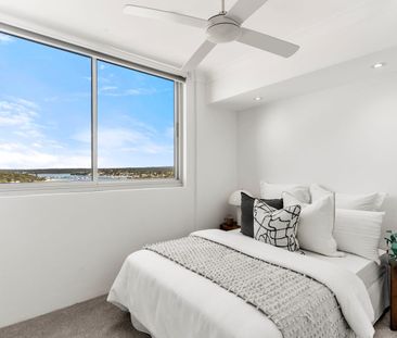 Stylish Coastal Living with Panorama Views - Photo 6