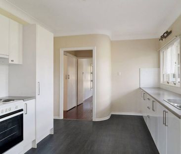 3 BEDROOM CHARACTER HOME IN CAMBOOYA - Photo 2