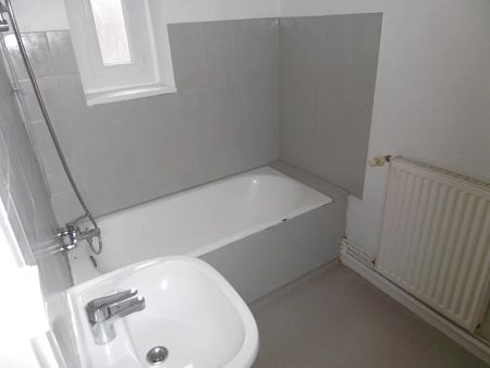 APPARTEMENT T7 A LOUER - Photo 2