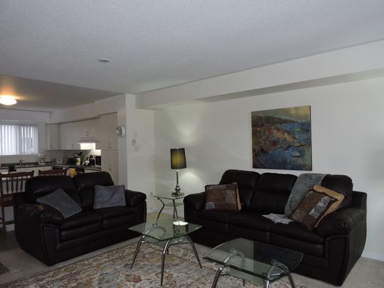 For Lease - 5035 Oscar Peterson Boulevard Unit# 24, Mississauga, Ontario - Photo 1