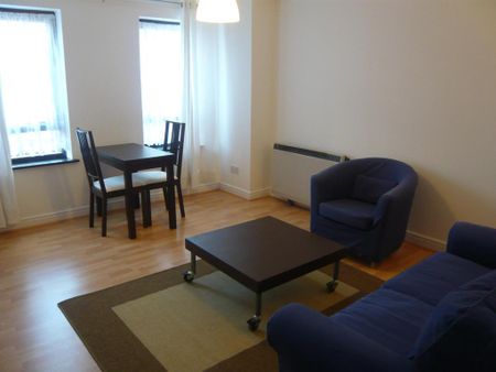 1 bedroom flat to rent - Photo 2