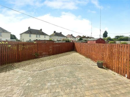 2 bedroom end of terrace house to rent - Photo 4
