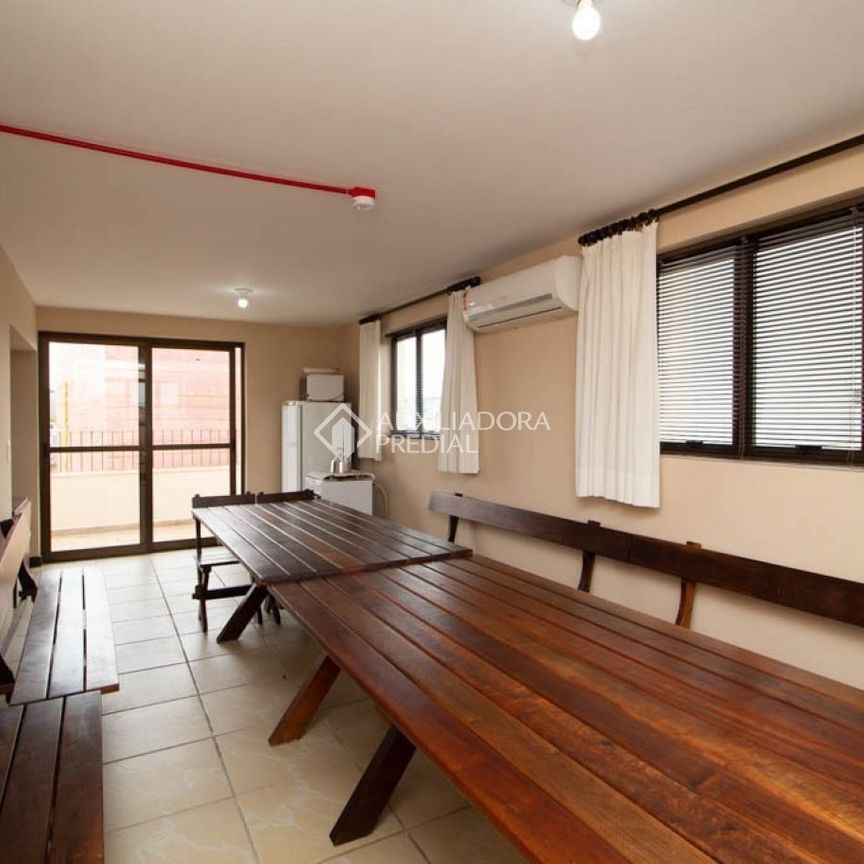 Apartamento com 1 quarto e 32m² para alugar em Azenha, Porto Alegre. - Photo 1