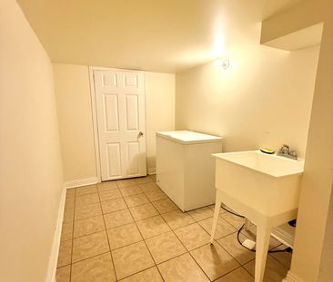 For Lease - 137 Laramie Crescent, Vaughan, Ontario - Photo 1