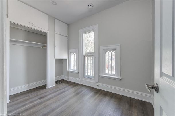 For Lease - 200 Park Avenue Unit# UPPER, Brantford, Ontario - Photo 1