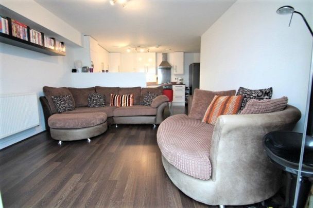 Bertelli Place, Mono Lane, Feltham,TW13 - Photo 1