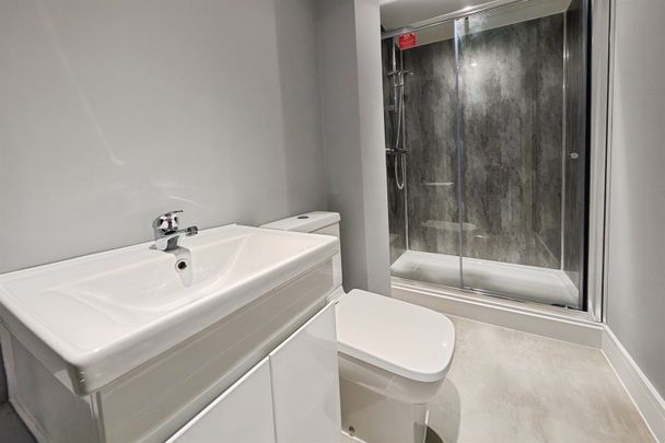 Clarendon Apartments, SO14 - Photo 1