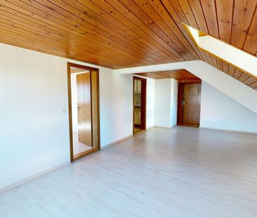Dachwohnung an zentraler Lage - Photo 4