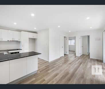 CHARMHAVEN - Photo 2