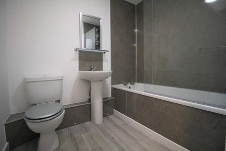 2 bedroom apartment to rent - Photo 5