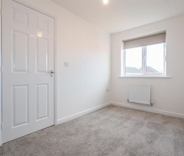 3 Bedroom House To Rent - Photo 2