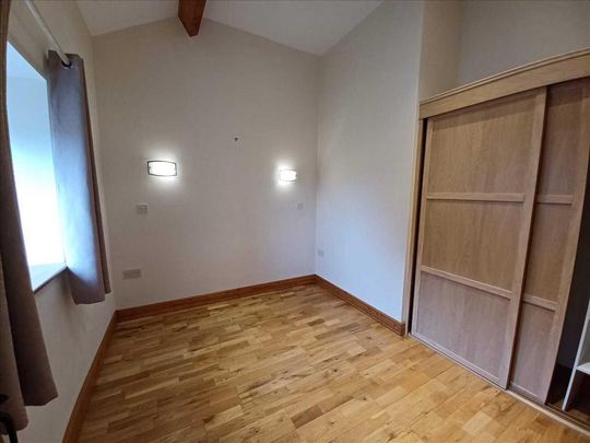 2 bedroom house to rent - Photo 1