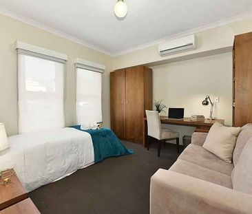 Room 1 (Non Ensuite) - Photo 2