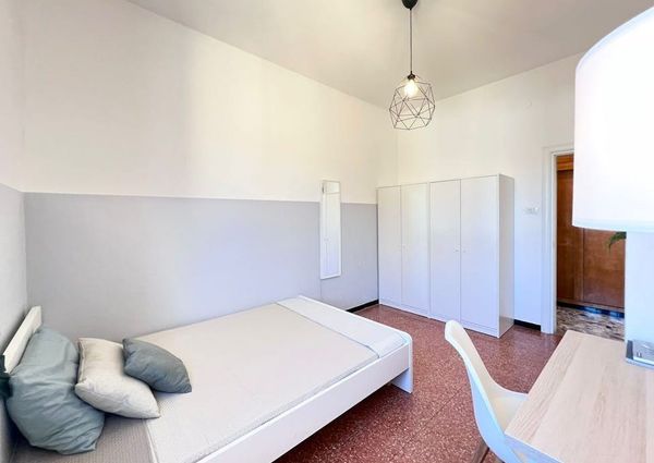 Via Caminadella, Milan, Lombardy 20123