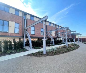 1 Bedroom Apartment To Let - Photo 2