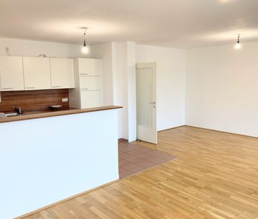 Traumhafte 2-Zimmer-Wohnung mit Loggia - Foto 2