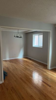 For Lease - 2441 Strathmore Crescent, Mississauga, Ontario - Photo 1