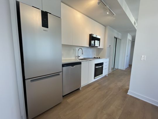 For Lease - 2920 Highway 7 Road Unit# 707, Vaughan, Ontario - Photo 1